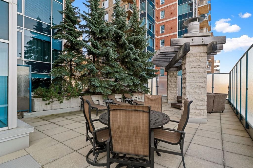 802-910 5 Avenue Sw, Calgary, AB