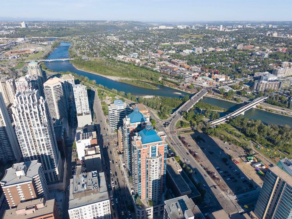 802-910 5 Avenue Sw, Calgary, AB