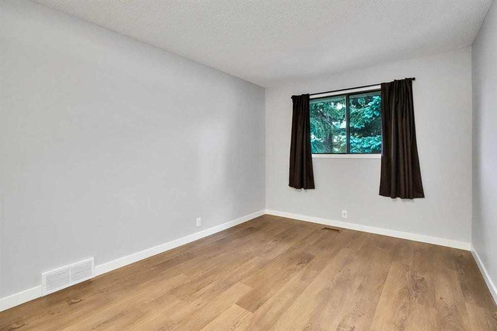 5811 Templehill Road Ne, Calgary, AB