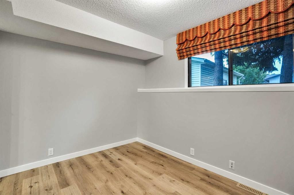 5811 Templehill Road Ne, Calgary, AB
