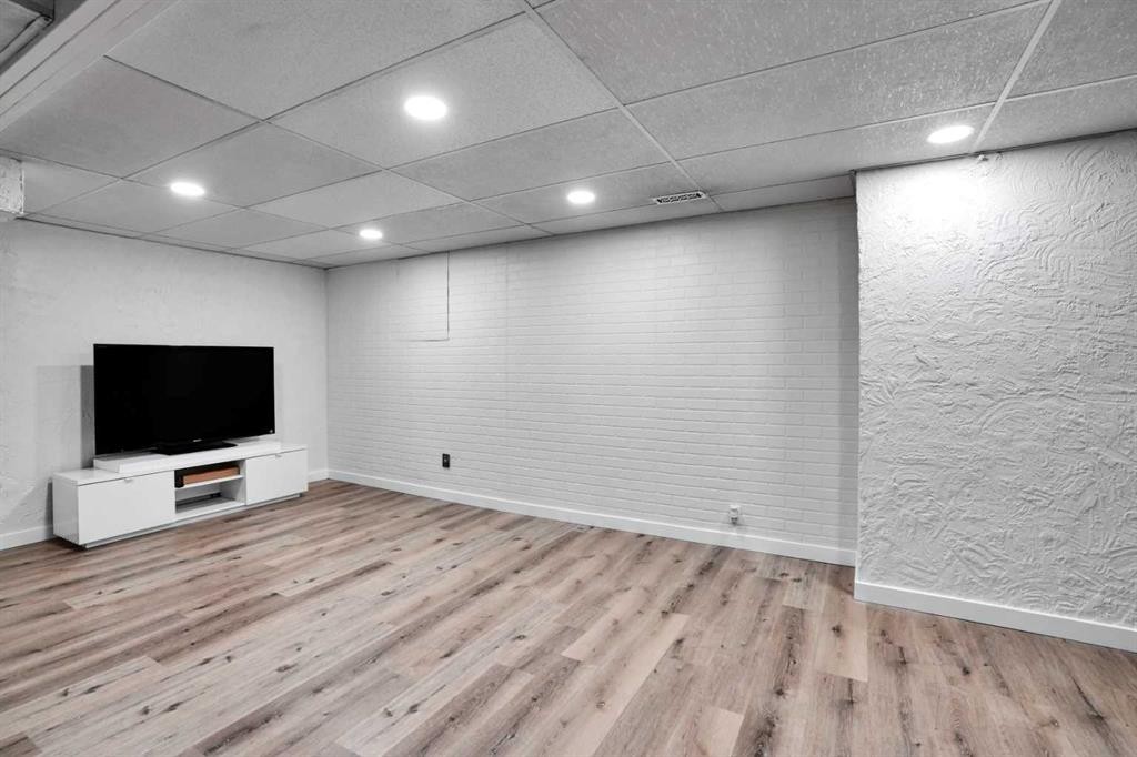 5811 Templehill Road Ne, Calgary, AB