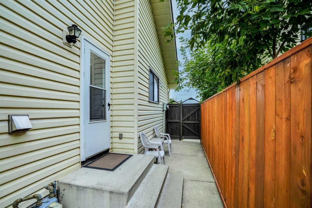 5811 Templehill Road Ne, Calgary, AB