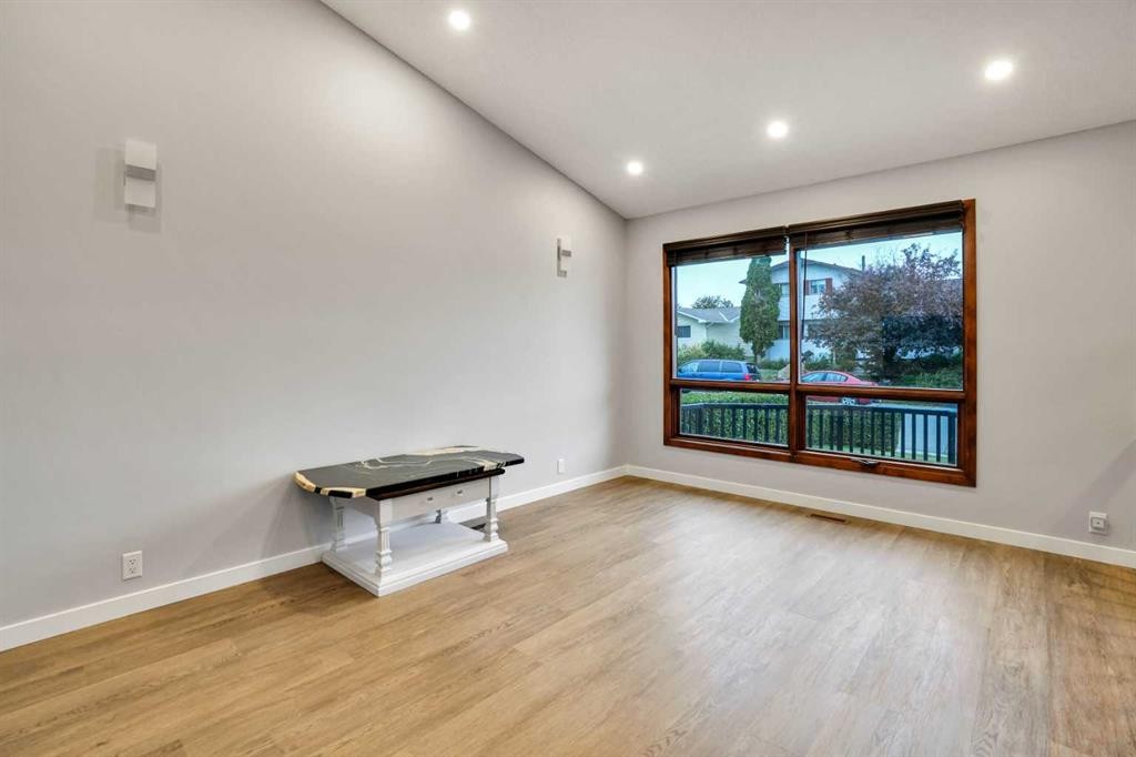 5811 Templehill Road Ne, Calgary, AB