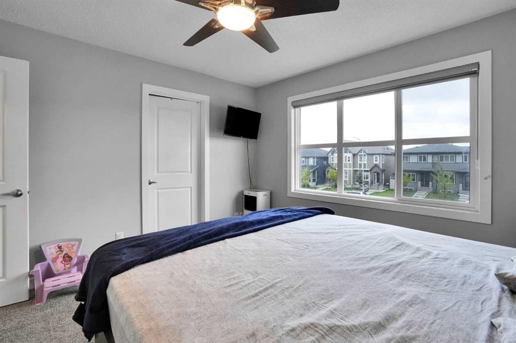 40 Cornerbrook Gate Ne, Calgary, AB