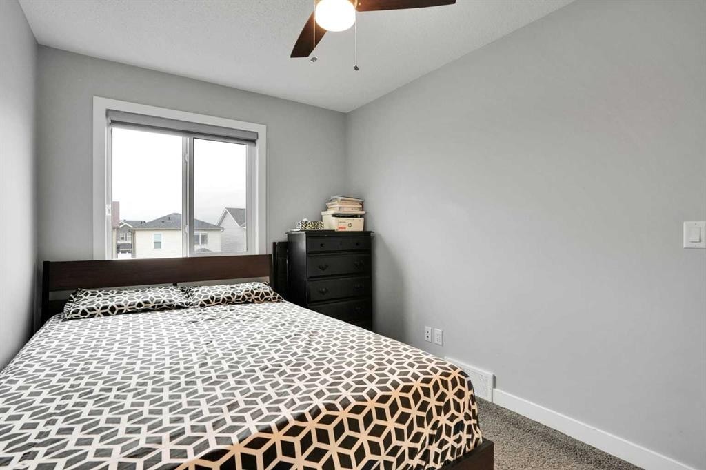 40 Cornerbrook Gate Ne, Calgary, AB