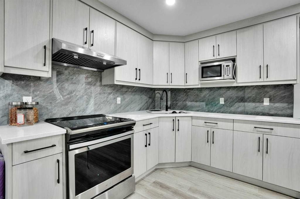 40 Cornerbrook Gate Ne, Calgary, AB