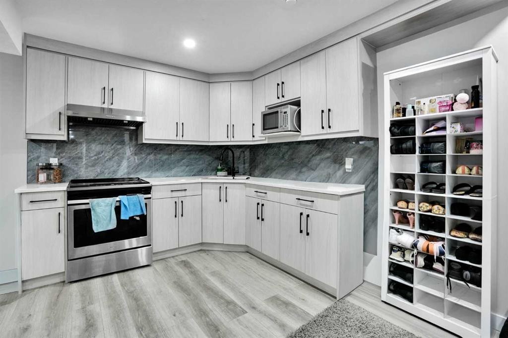 40 Cornerbrook Gate Ne, Calgary, AB