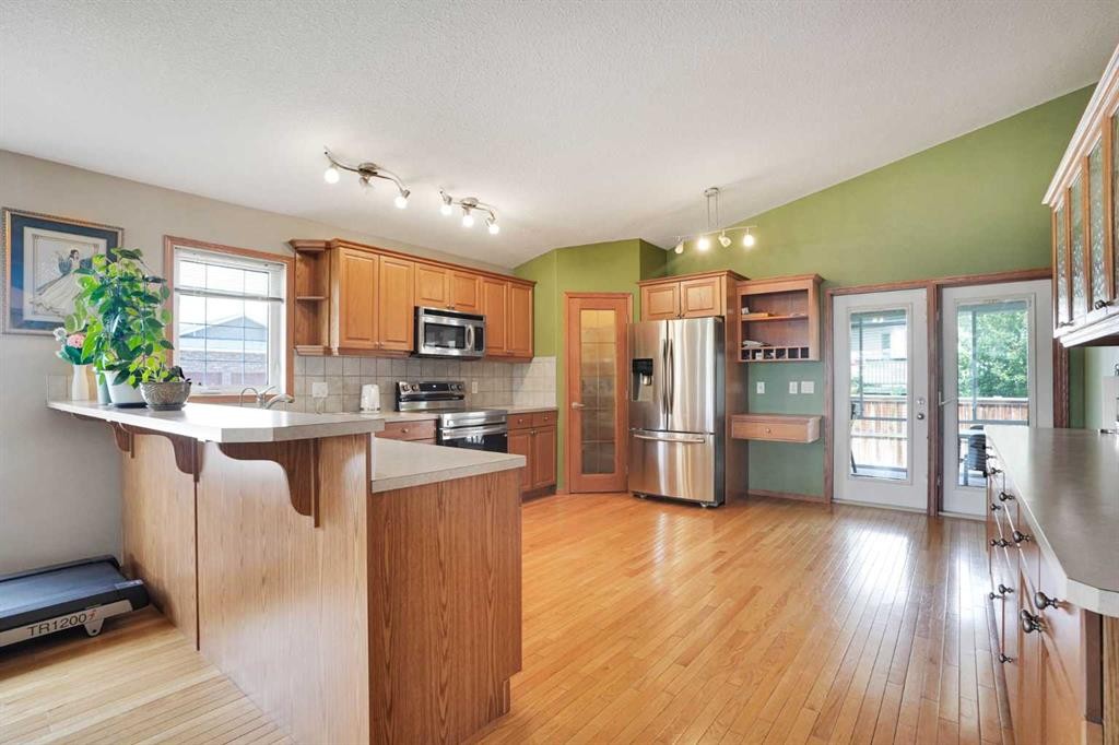 144 Hillcrest Cape, Strathmore, AB