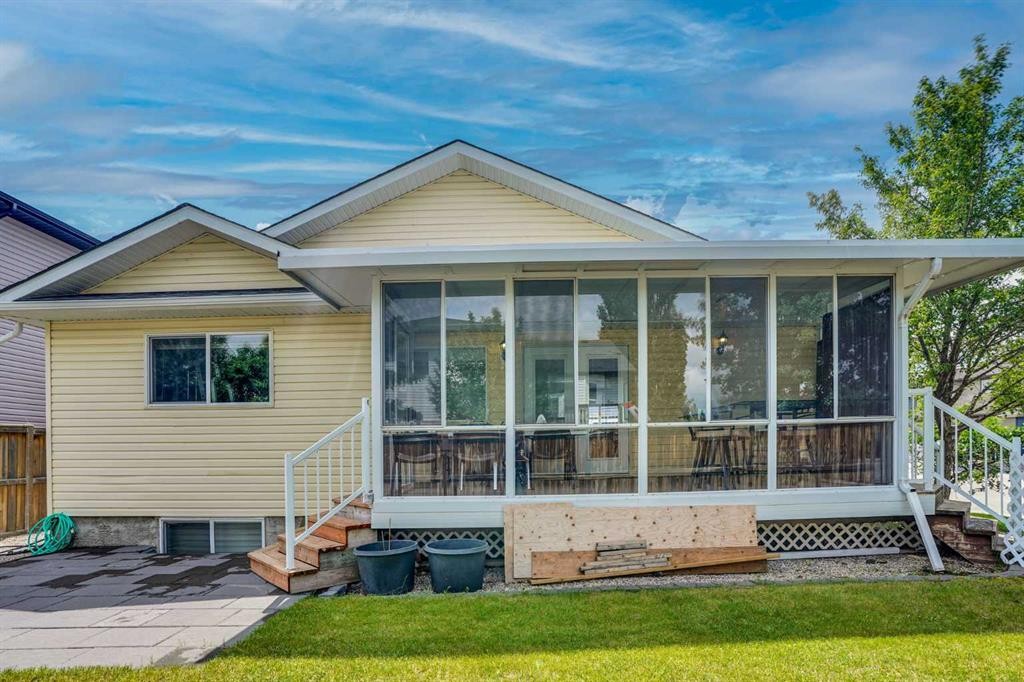 144 Hillcrest Cape, Strathmore, AB