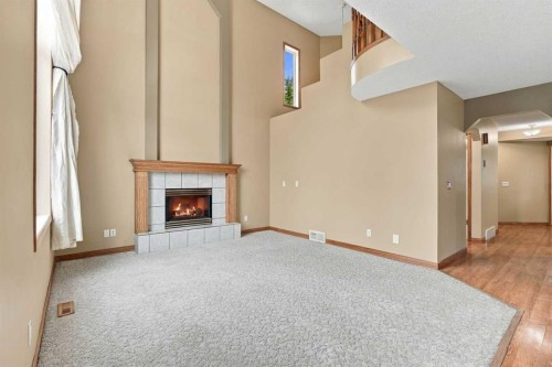 11 Somercrest Circle Sw, Calgary, AB 