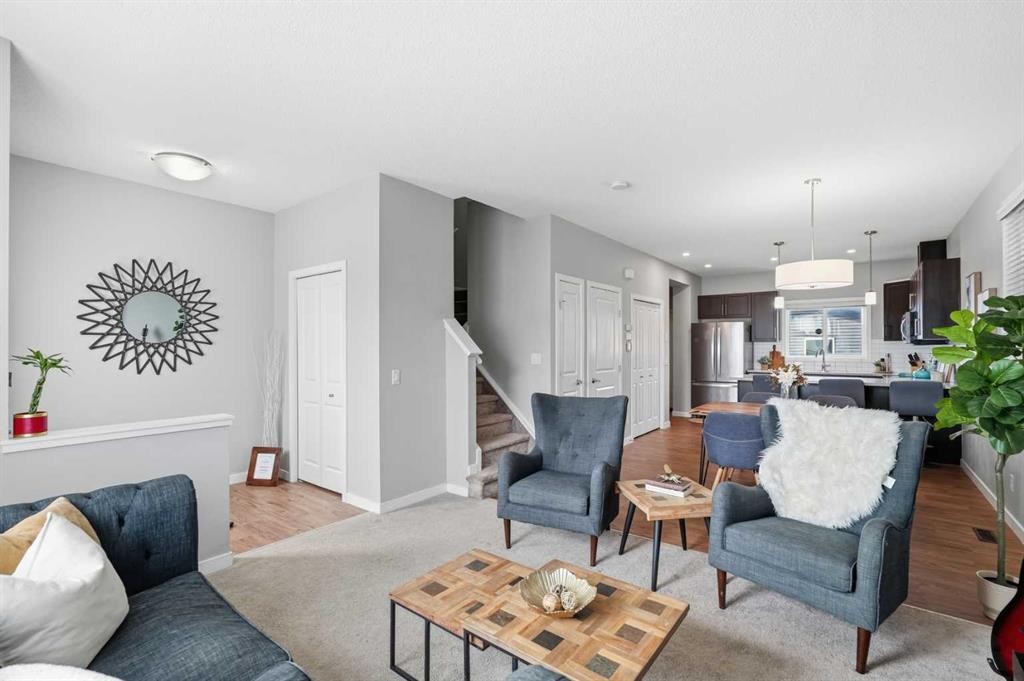 95 Corner Meadows Villas Ne, Calgary, AB