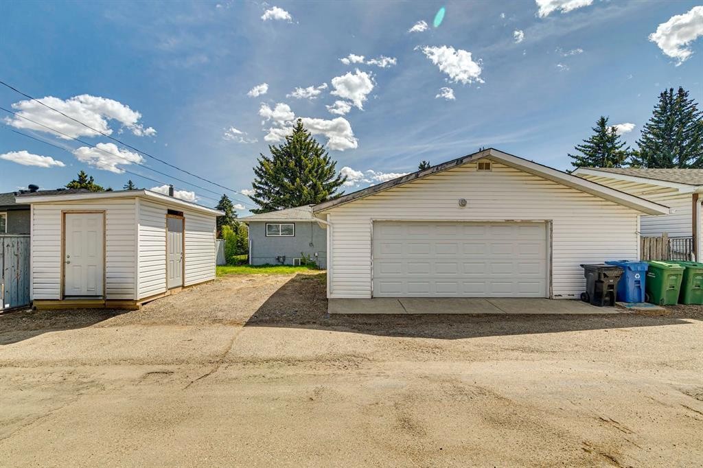 816 Avonlea Place Se, Calgary, AB