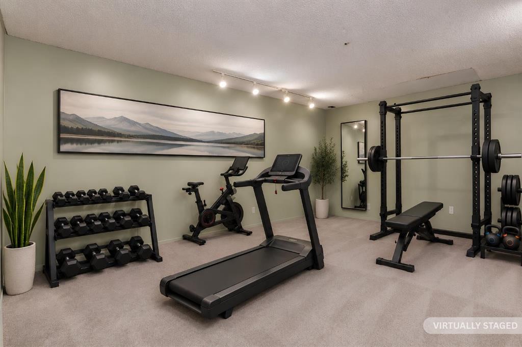 27 Midlake Place Se, Calgary, AB