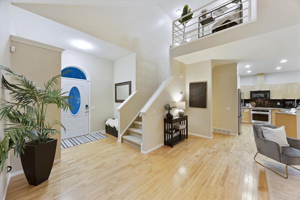 47 Patterson Hill Sw, Calgary, AB
