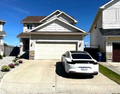14 Bayside Park SWAirdrie, AB T4B 0V4