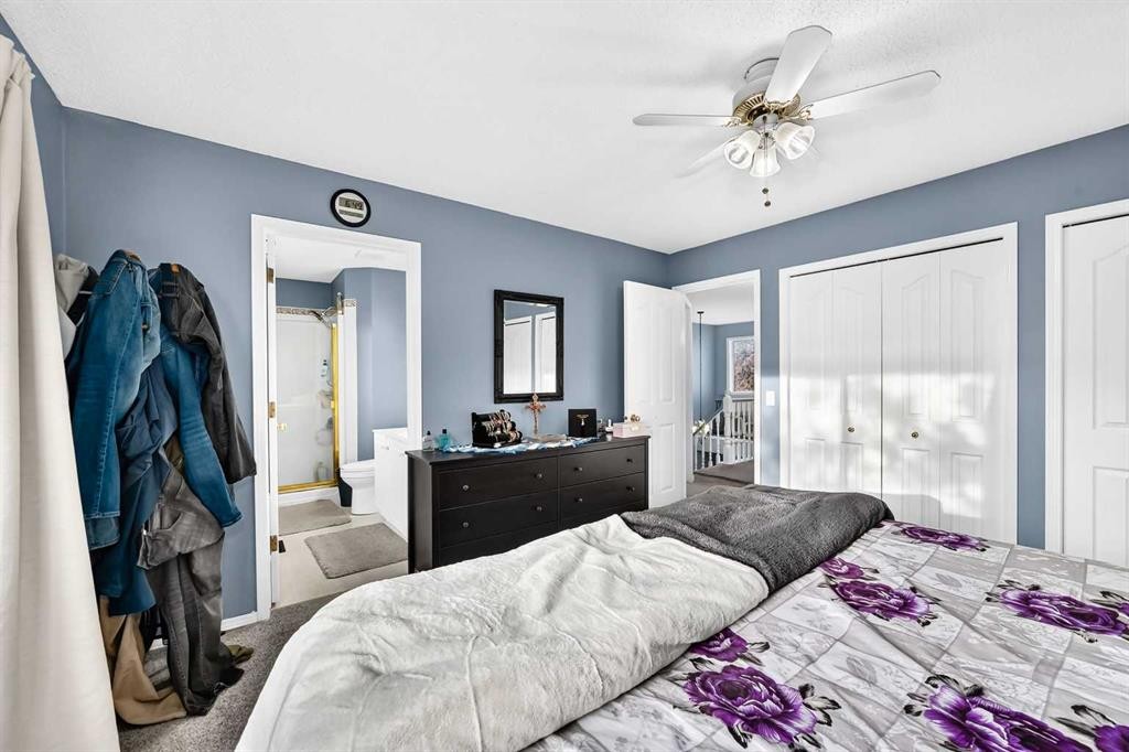 216 Mt Apex Green Se, Calgary, AB