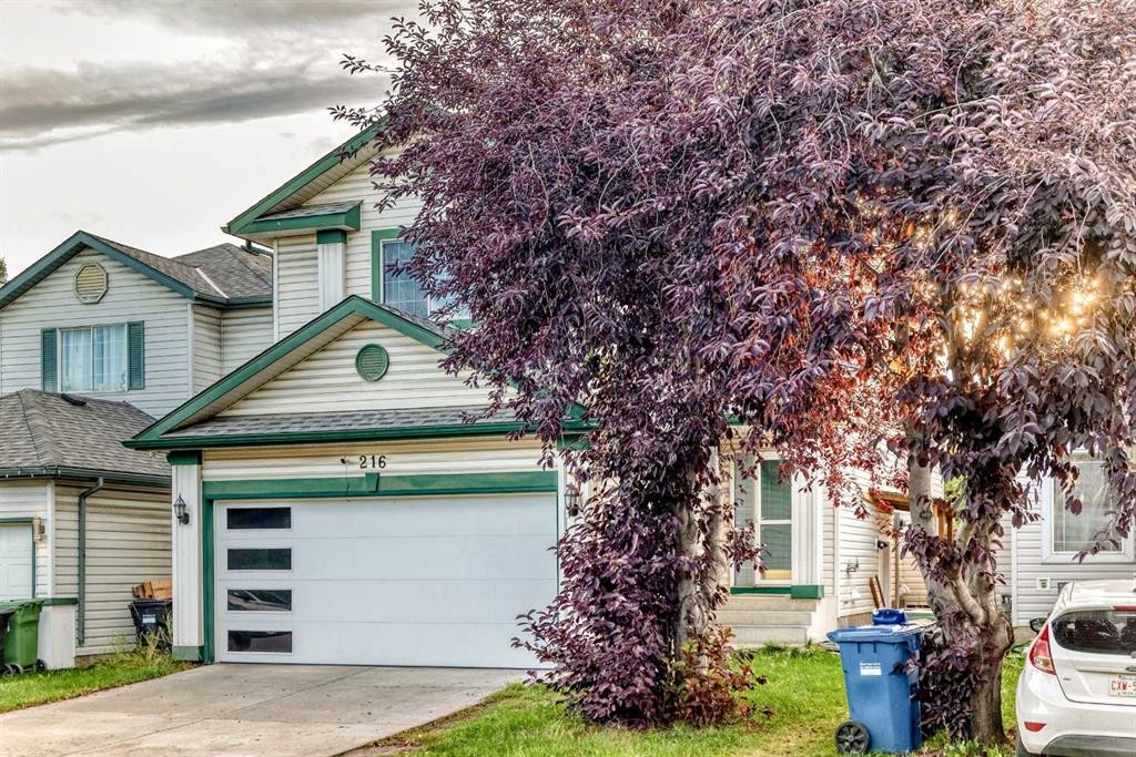 216 Mt Apex Green Se, Calgary, AB