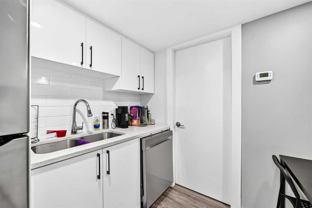 216 Mt Apex Green Se, Calgary, AB
