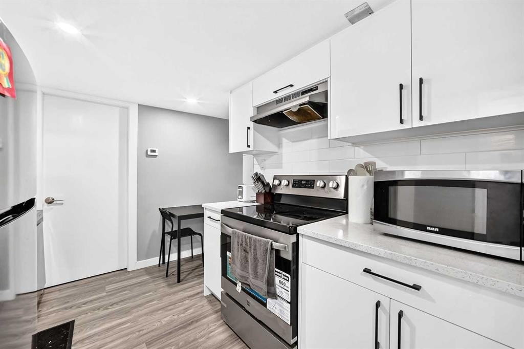 216 Mt Apex Green Se, Calgary, AB