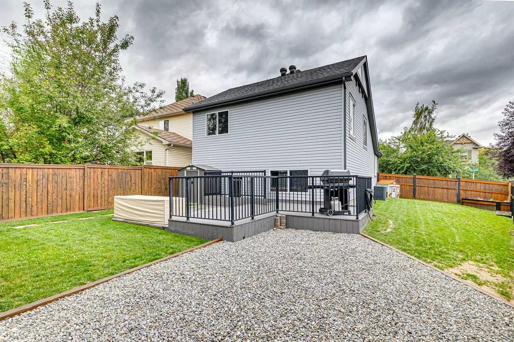 108 Elgin Manor Se, Calgary, AB