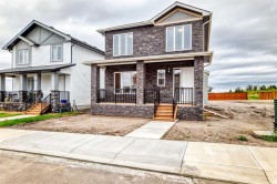 20 Lakewood Way Strathmore, AB T1P 2J4