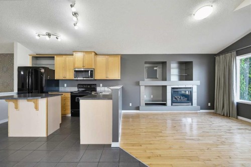 64 Copperfield Rise Se, Calgary, AB 