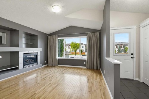 64 Copperfield Rise Se, Calgary, AB 
