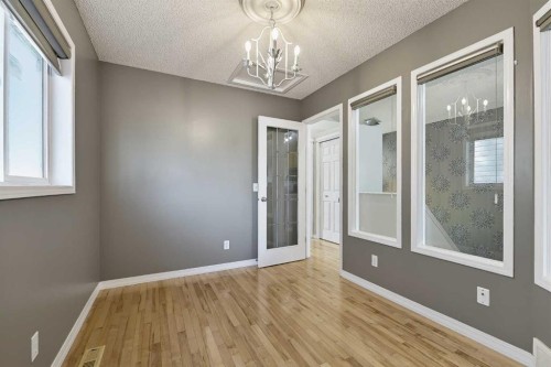 64 Copperfield Rise Se, Calgary, AB 