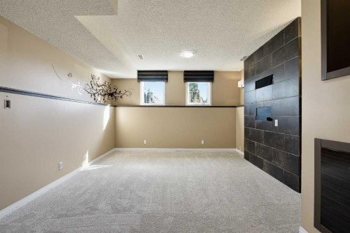 64 Copperfield Rise Se, Calgary, AB 