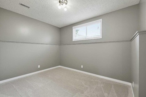 64 Copperfield Rise Se, Calgary, AB 