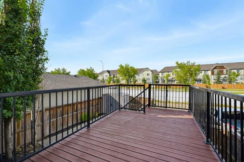 64 Copperfield Rise Se, Calgary, AB 
