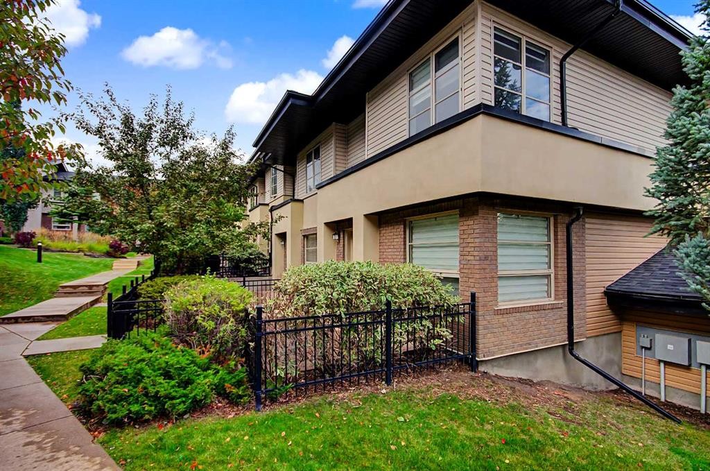 41 Aspen Hills Common Sw, Calgary, AB