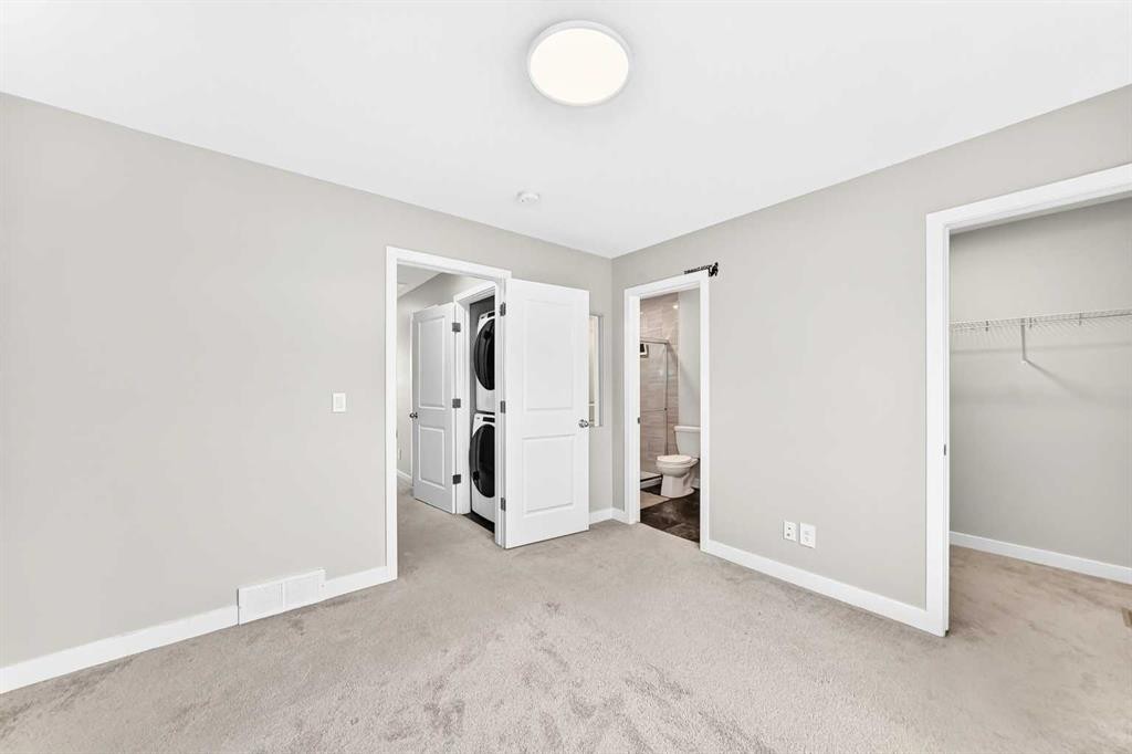 471 Livingston Way Ne, Calgary, AB