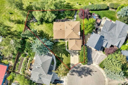 106 Dalgleish Bay Nw, Calgary, AB 
