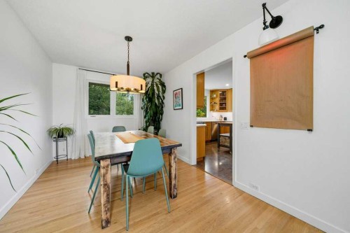 106 Dalgleish Bay Nw, Calgary, AB 