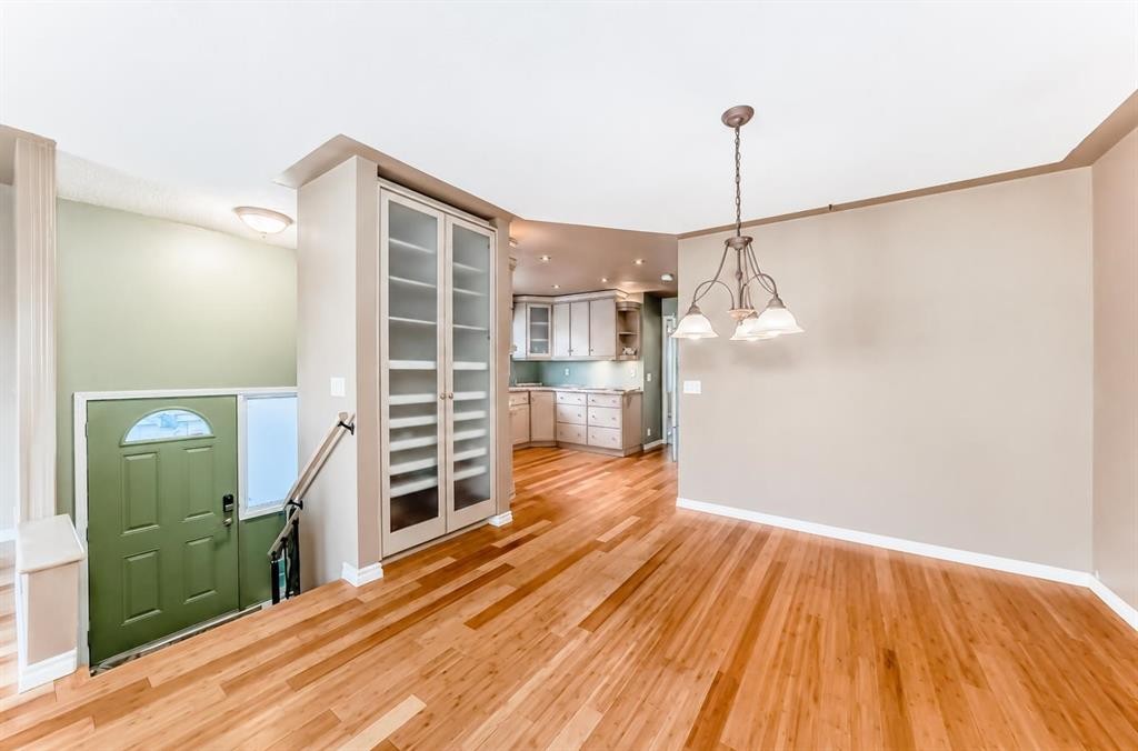 274 Templeview Way Ne, Calgary, AB
