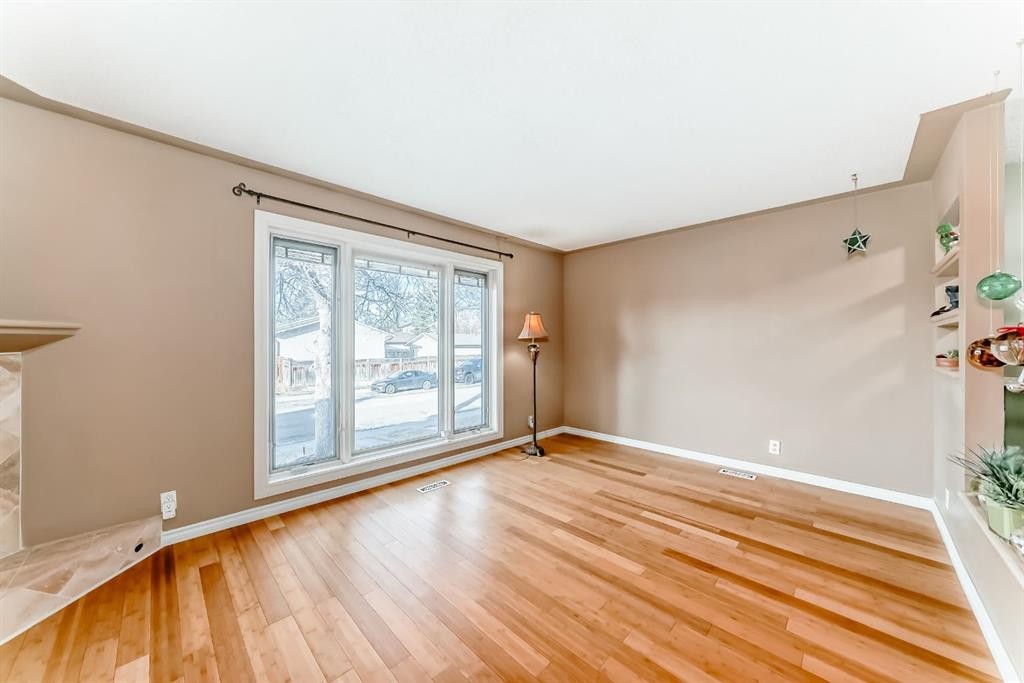 274 Templeview Way Ne, Calgary, AB