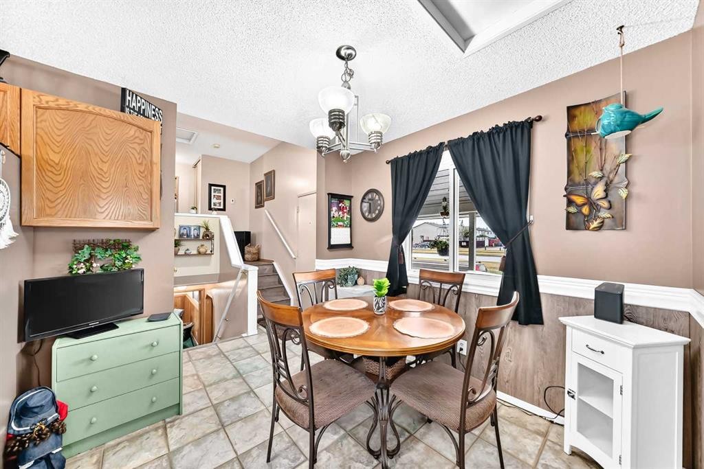 45 Taradale Close Ne, Calgary, AB