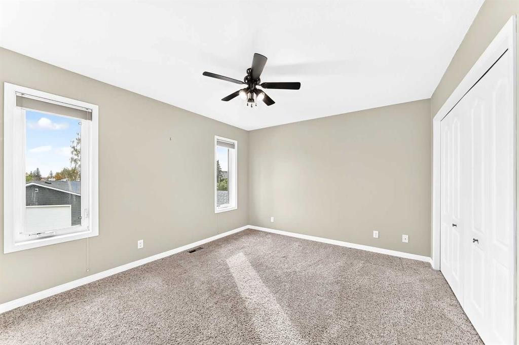 36 Sandpiper Way Nw, Calgary, AB
