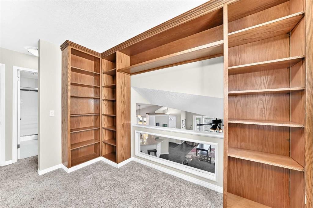 36 Sandpiper Way Nw, Calgary, AB
