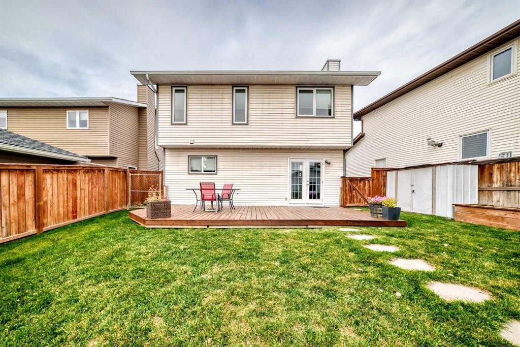36 Sandpiper Way Nw, Calgary, AB