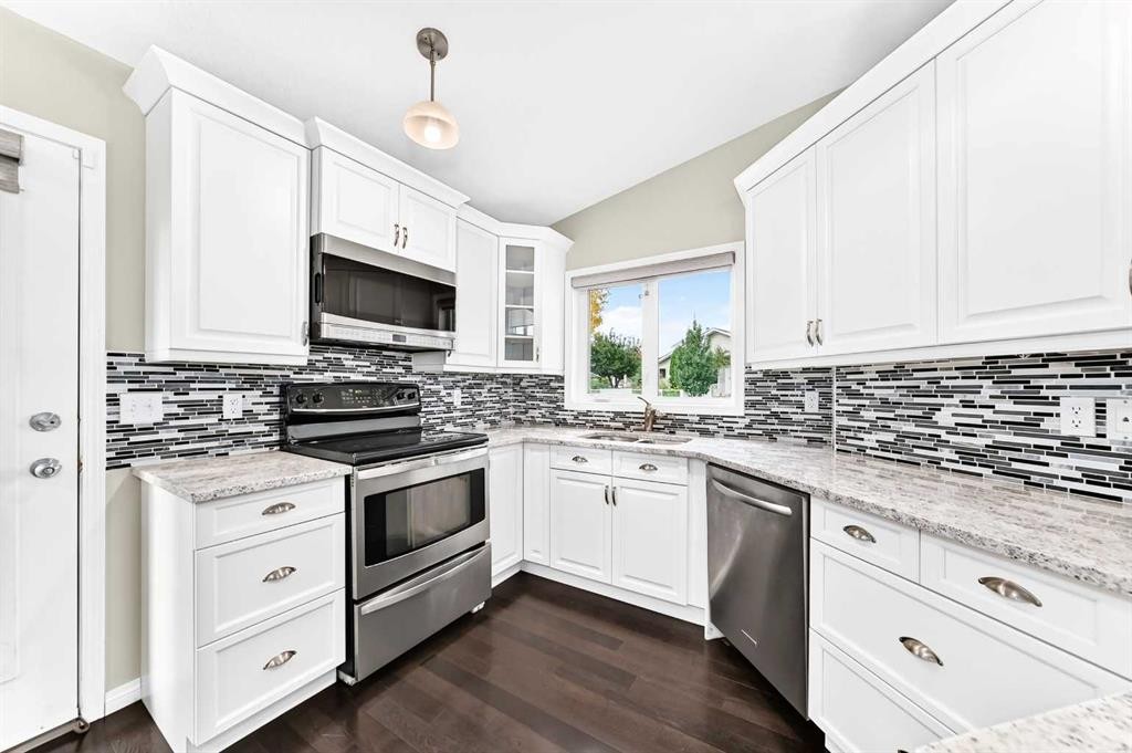 36 Sandpiper Way Nw, Calgary, AB