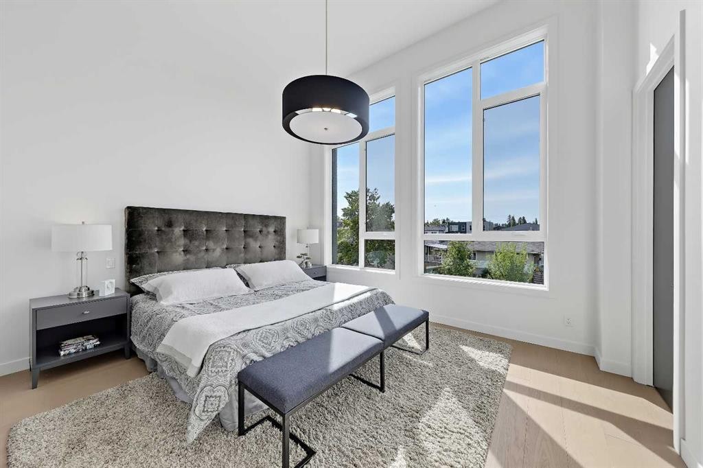 2320 22 Avenue Sw, Calgary, AB