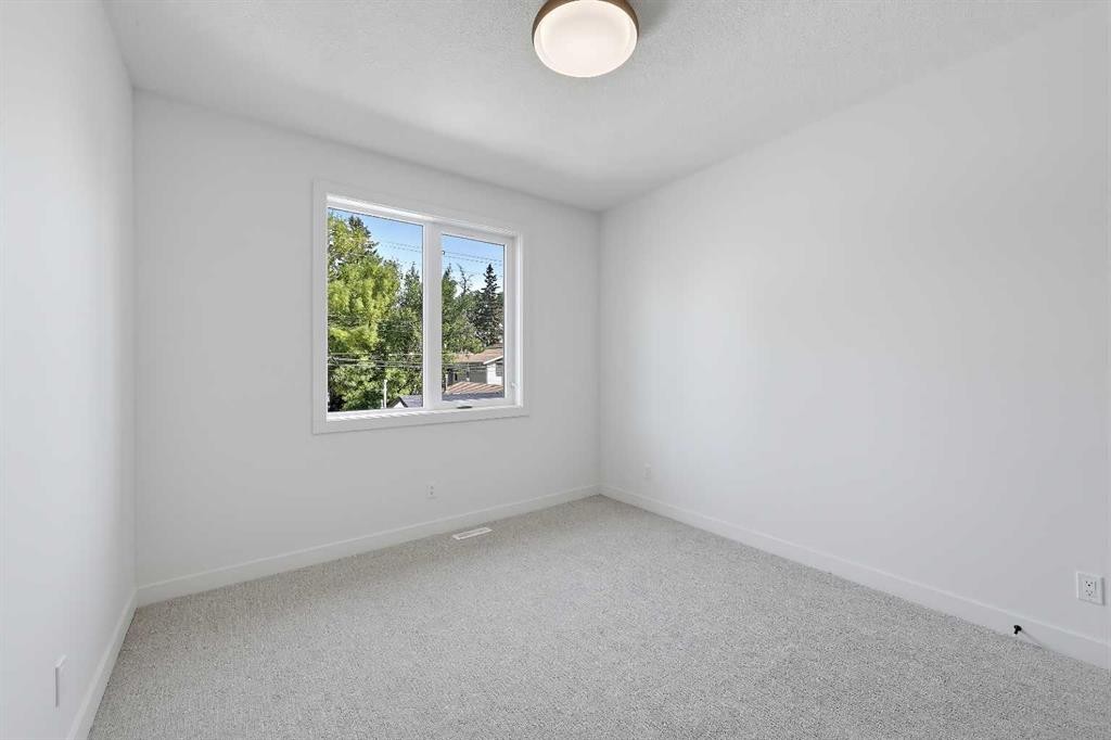2320 22 Avenue Sw, Calgary, AB