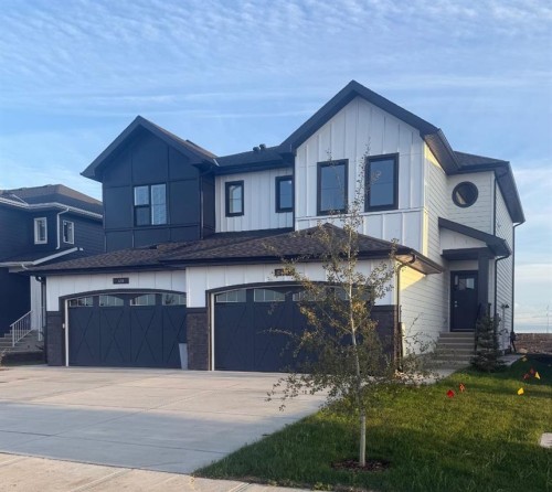 414 Watercrest Boulevard  Chestermere, AB T1X 2Z2