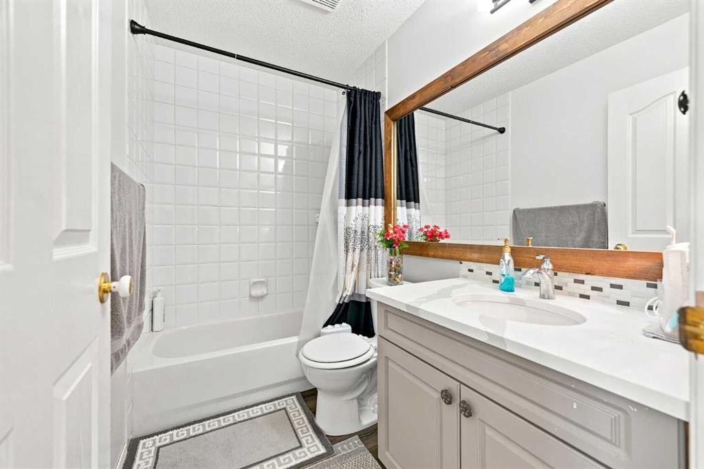 15230 Prestwick Boulevard Se, Calgary, AB