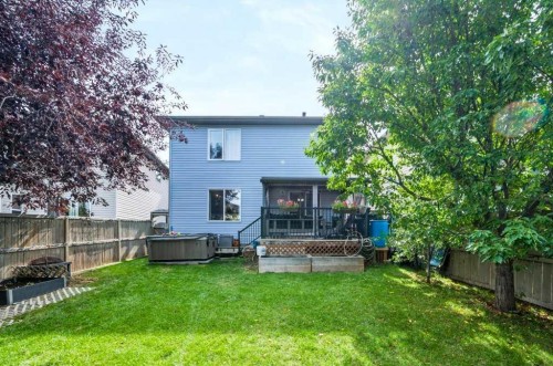 81 Chapman Close Se, Calgary, AB 