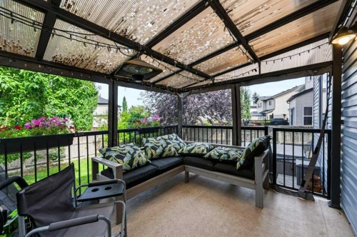 81 Chapman Close Se, Calgary, AB 