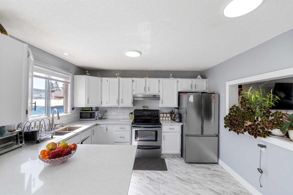 35 Templemont Drive Ne, Calgary, AB