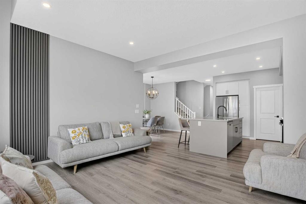 244 Masters Row Se, Calgary, AB